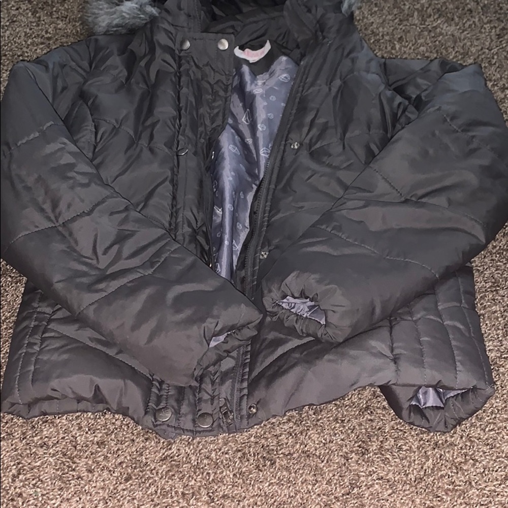 Coat - Picture 2 of 3